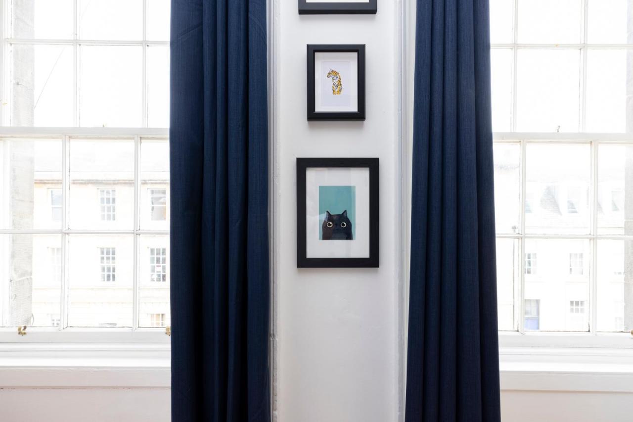 Altido Glamorous 2-Bed Flat Near Edinburgh Castle מראה חיצוני תמונה